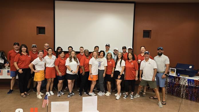 An image of Chandler Education Foundation volunteers at the annual Golf Tournament and Fundraiser.